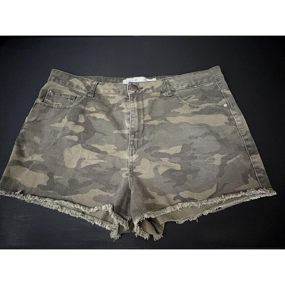 Denim Co. Pants - Camoflage Khaki Denim High-Waisted Distressed Frayed Hem Cut Off Shorts Size 12